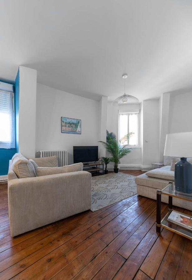 Le 482 - Grand Appartement Design & Confort - 4 Chambres Vichy Exterior photo